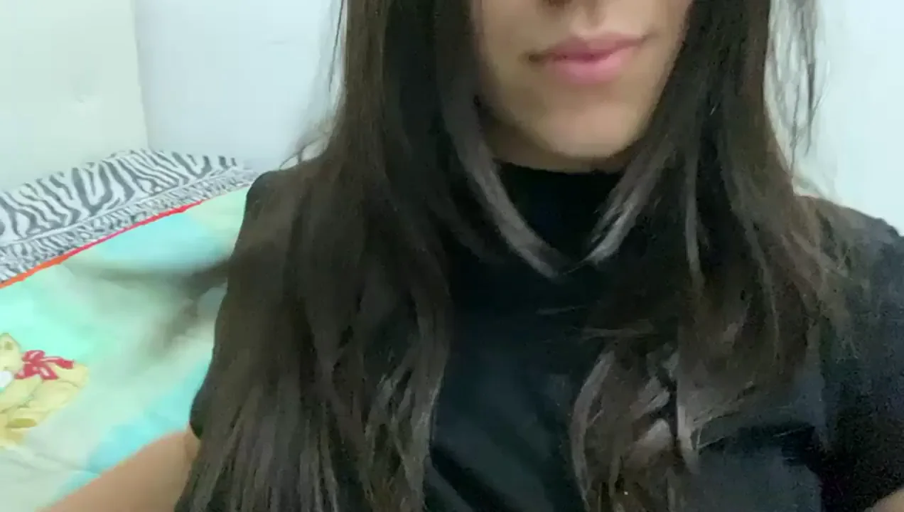 All-Natural Titties Tease 💖 Not Huge But 100% Real & Jiggly 😍