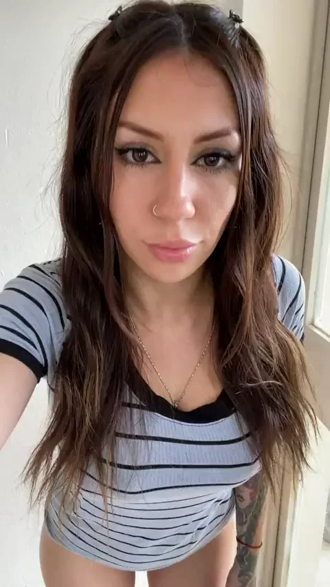 Brunette Slut's Massive Areola Tits Tease 🔥🍒