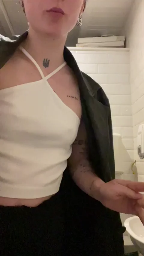 Pick Me Up & Choke Me Hard Against the Wall 😈💦