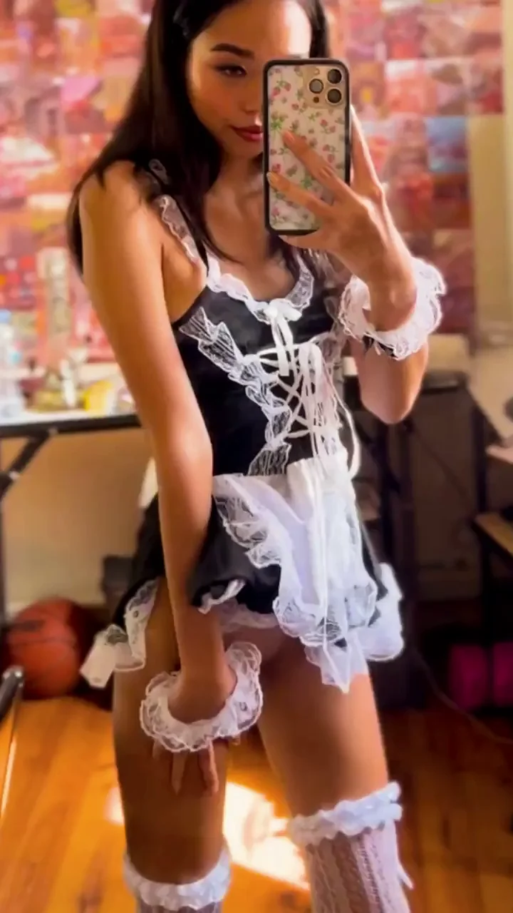 Shove Your Face in My Slutty Maid Ass