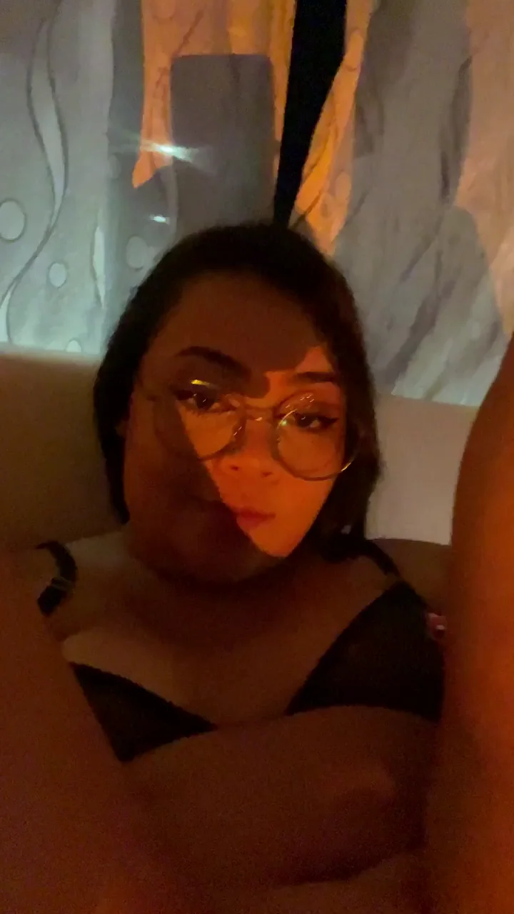 Can I ask why men don't eat latina pussy anymore?