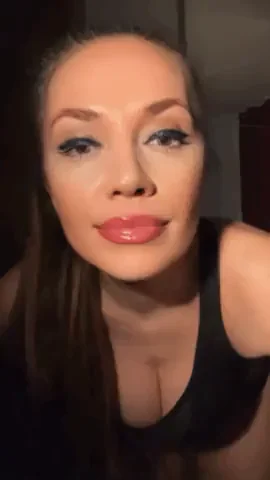 Epic Natural Titty Drop ⚽️⚽️💦