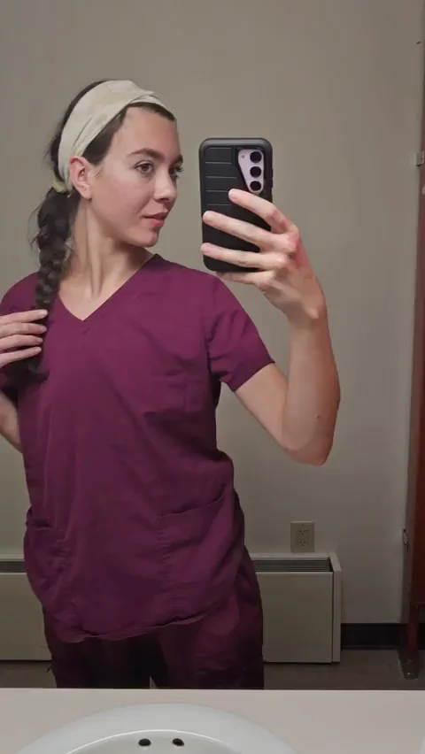 Nurses with small boobs are the best kind 😁‹