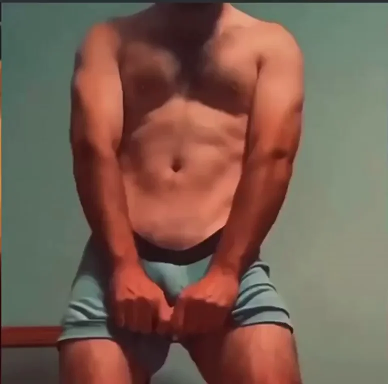 [m] getting home knowing it’s Friday and stripping for women searching new ;)