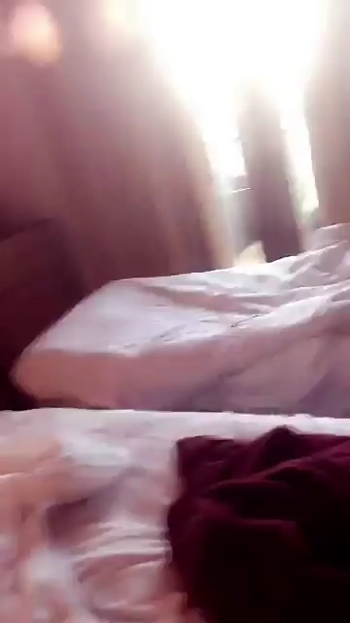 A girl with beautiful legs and a luxurious ass 👆»👆»👆» Szfq69