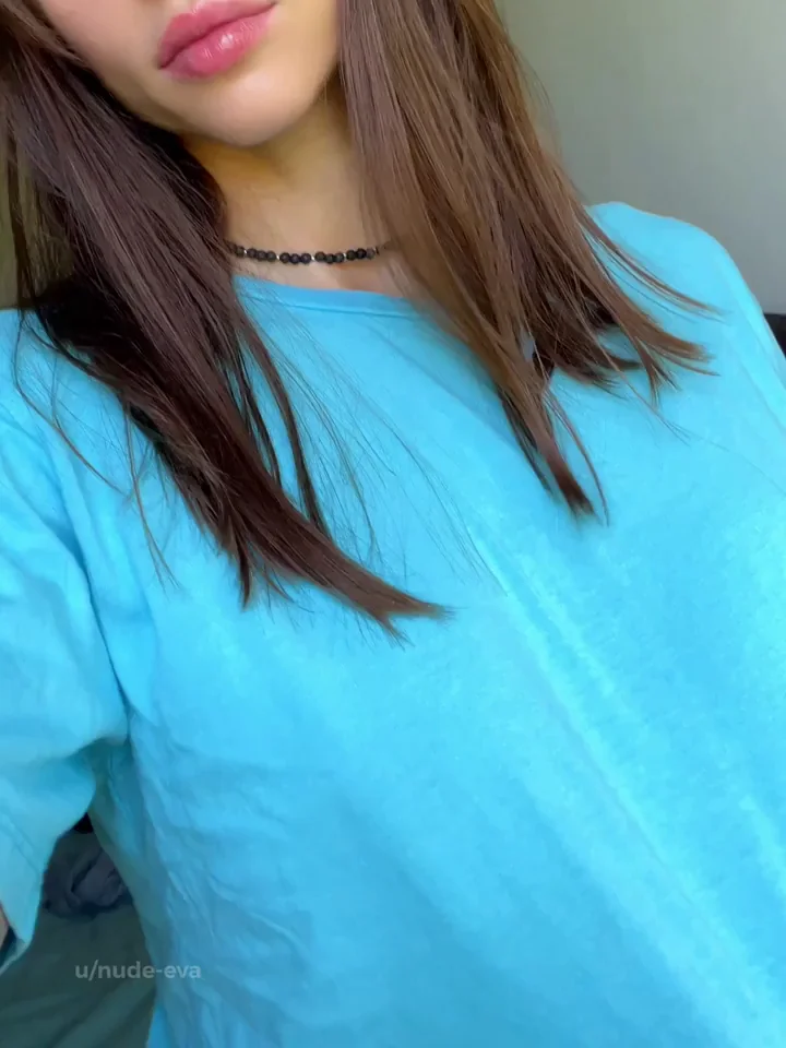 Come Visit Mommy's Juicy Tits Today 😜🍈😈
