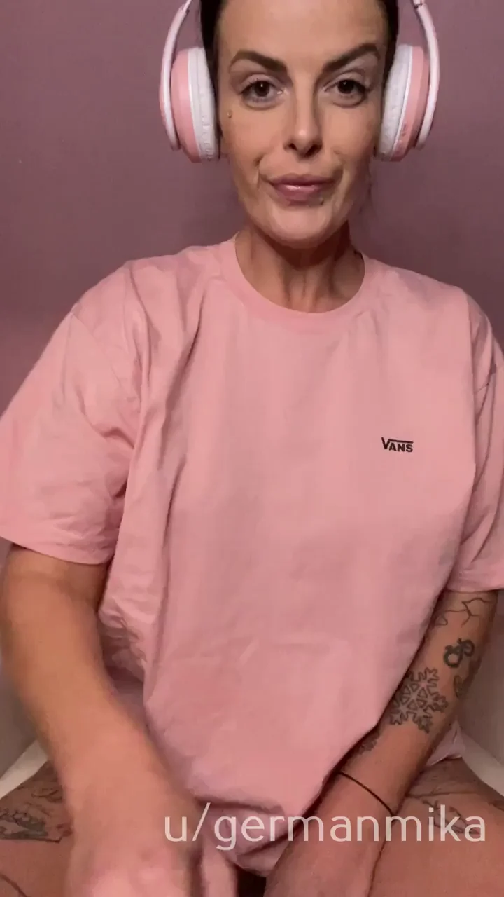 Milf has got more boobs than expected