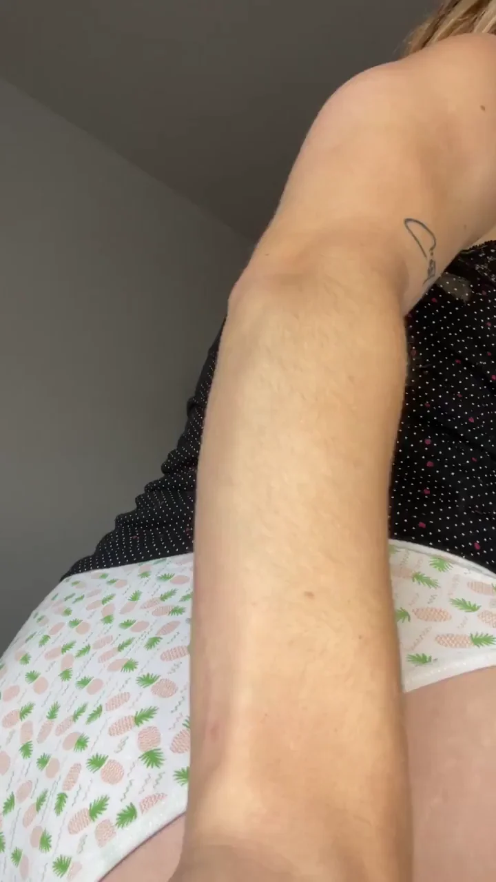 Wish a Tongue Was Licking My Juicy Pussy Panties 😛👅 [f]