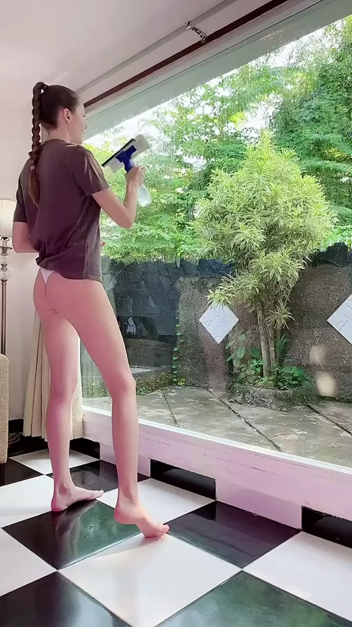 Has anyone ordered a delicious cute ass