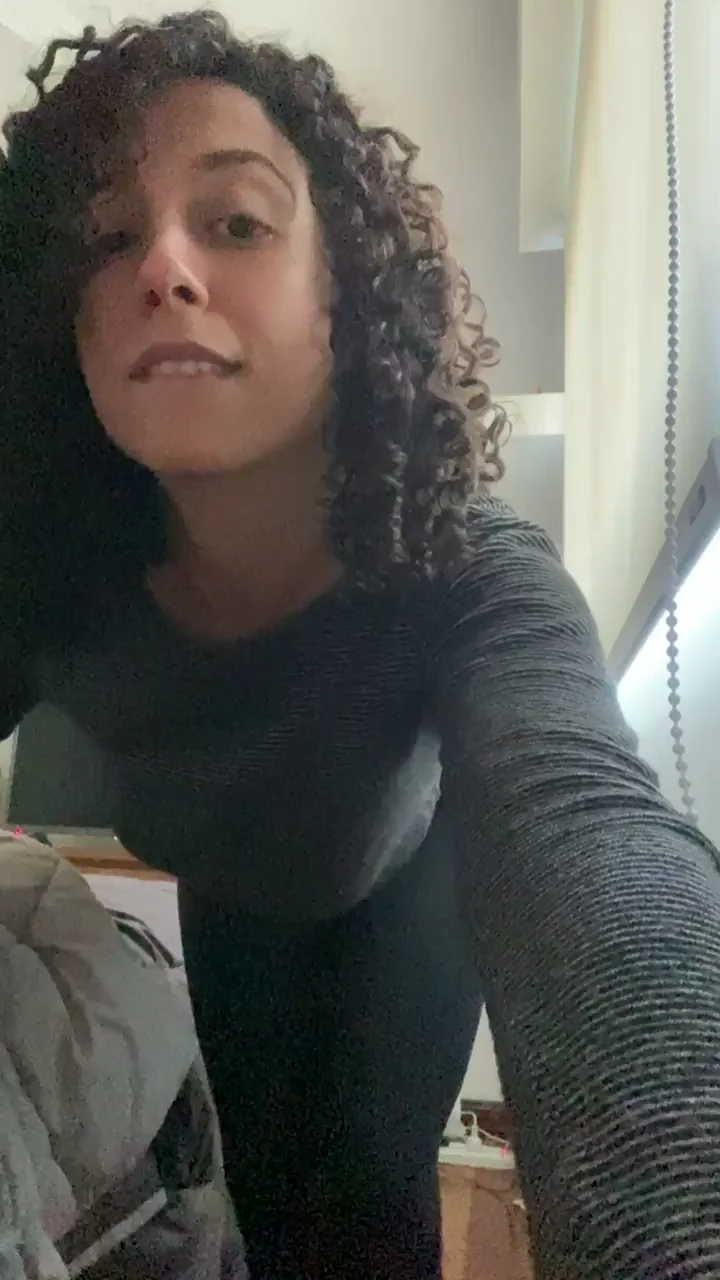 Idk if my ass looks better with my yoga pants on or of(f)