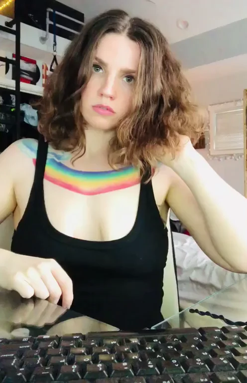Quick little titty flash at my desk [f]