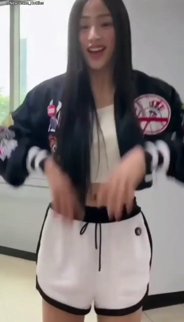 Kim Minji NewJeans Kpop Tease 😍🔥🍑