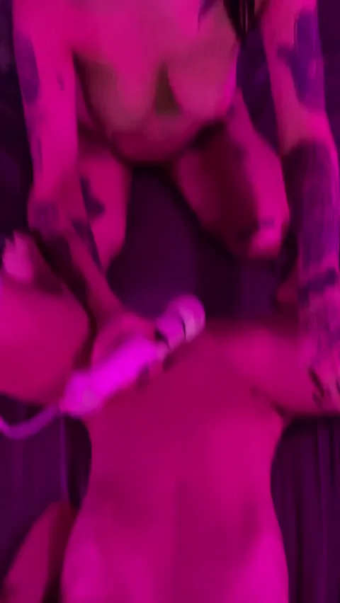 [FFM] making her cum while she swallows (OC)