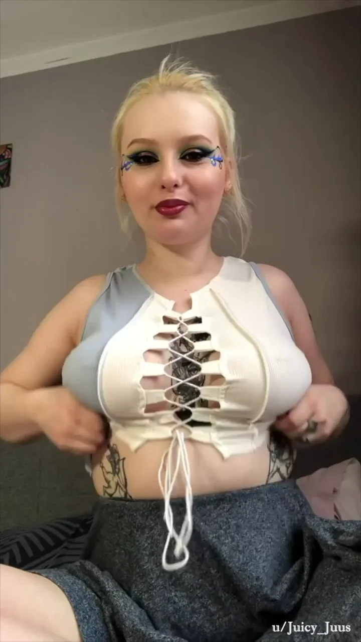 My boobs bounce so much in cowgirl