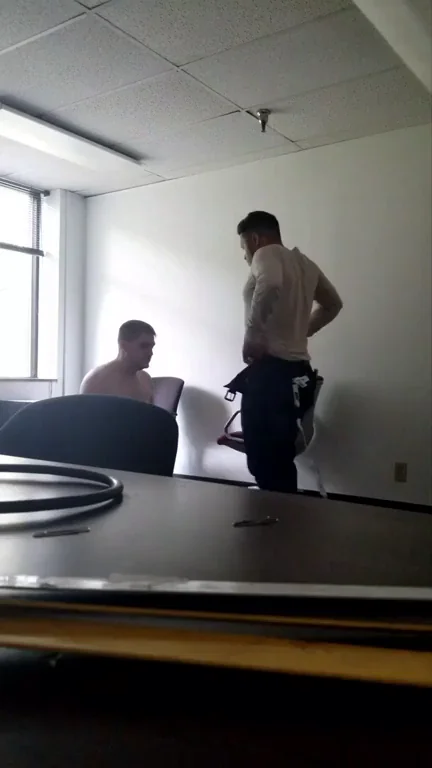 (M) Sucking random Grindr guy at work