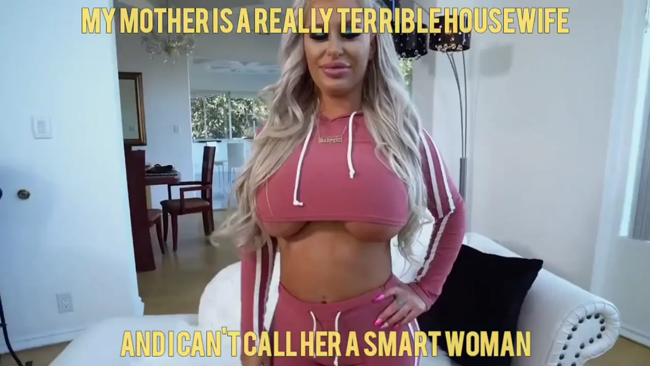 Naughty MILF Mom Kisses Son's Cock 🍑💦🔥