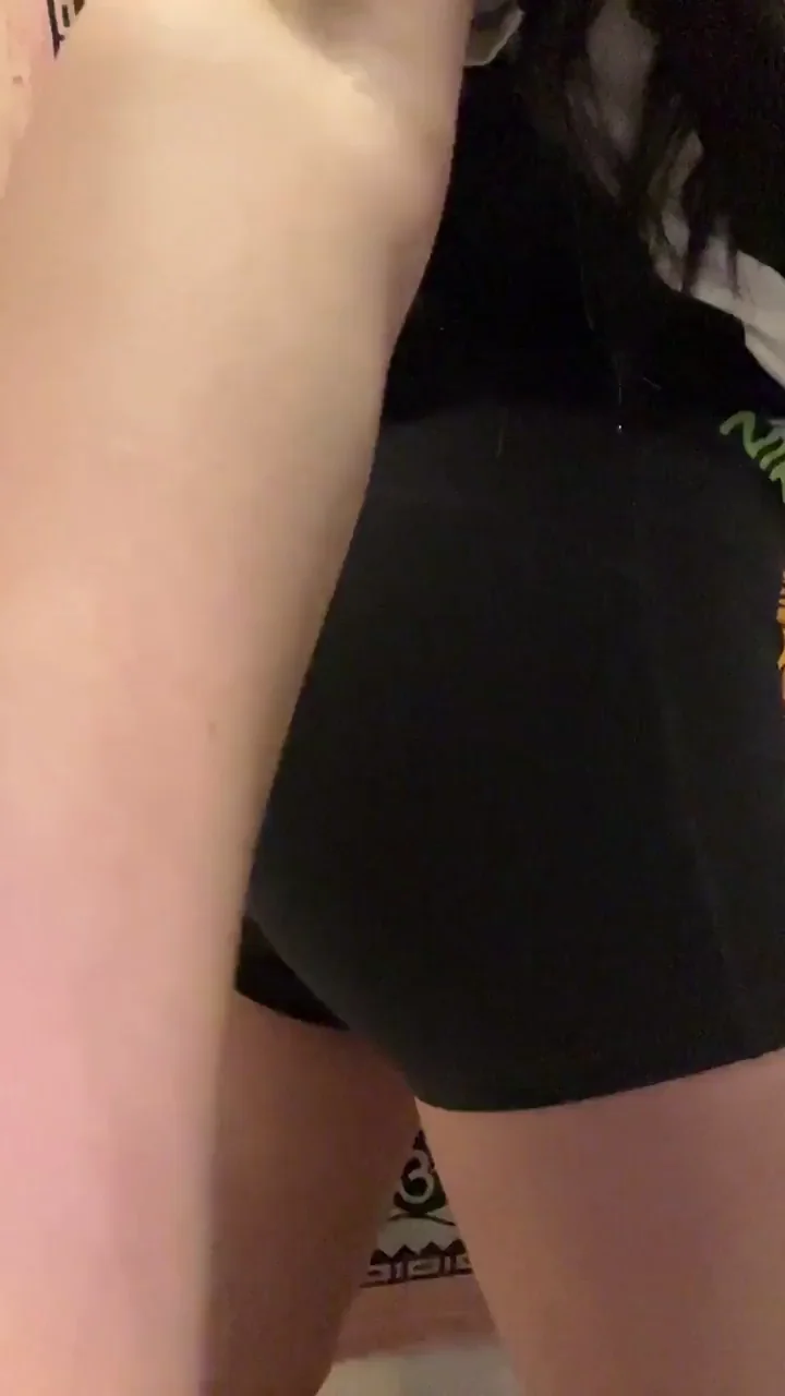 imagine how my ass will bounce when I'm on top of you