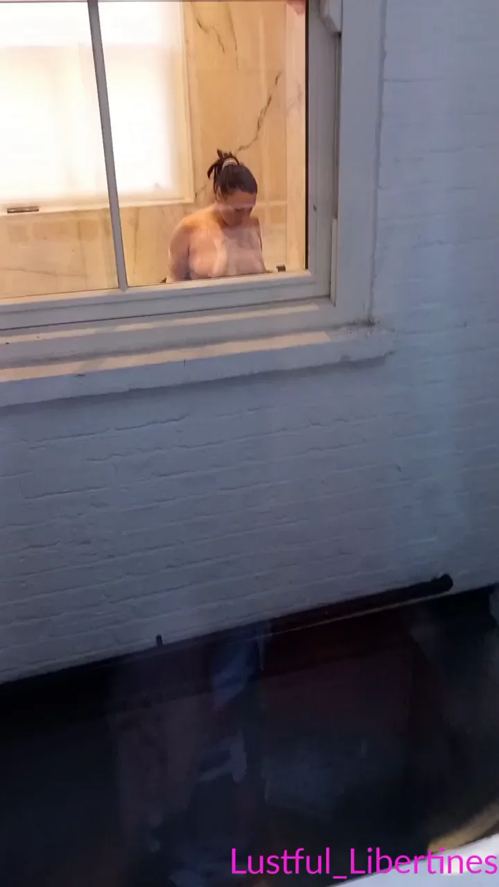 Peeking at Naughty Neighbor's Wife Bathing 🛁🔥👀
