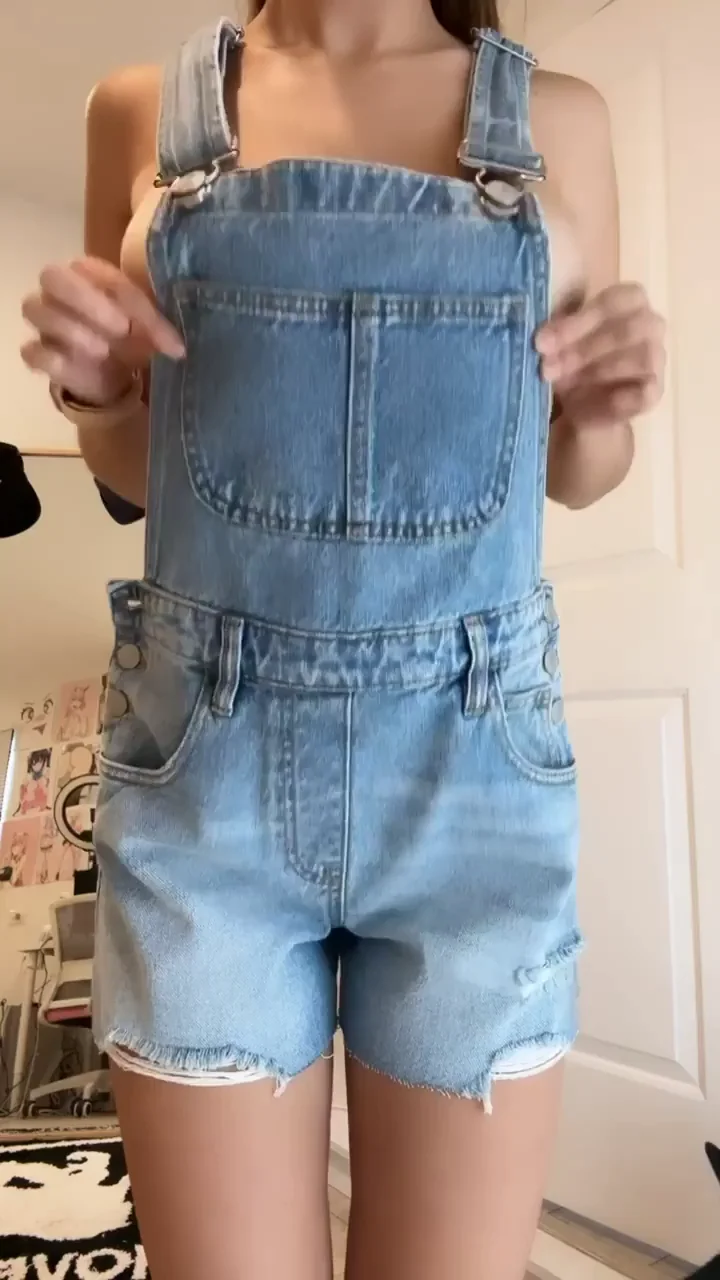 My big titties don't fit very well in overalls lol🤤ª [OC]