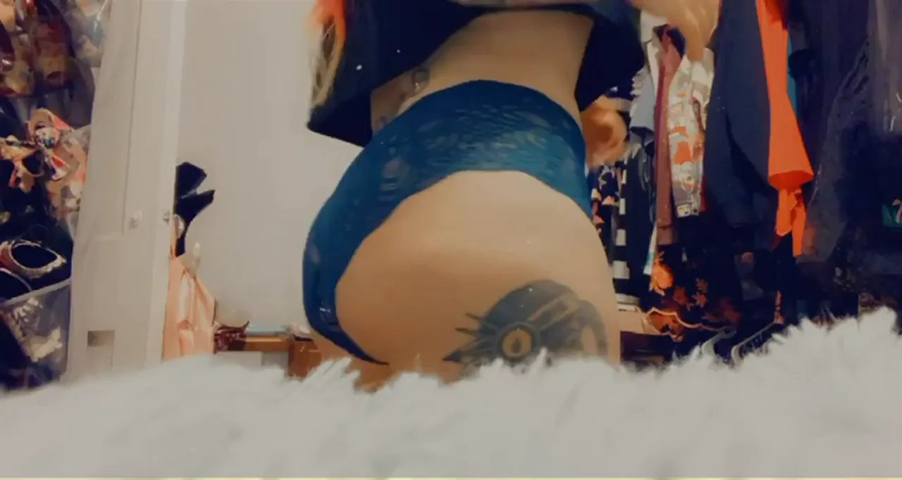 Double Cheeked Up Tuesday 🍑🔥