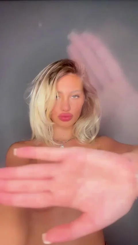 my boobies are so horny rn