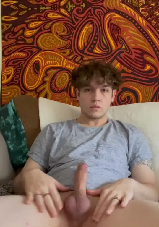 Cute Twink Says Hi & Milks His Thick Cock 😘🍆💦