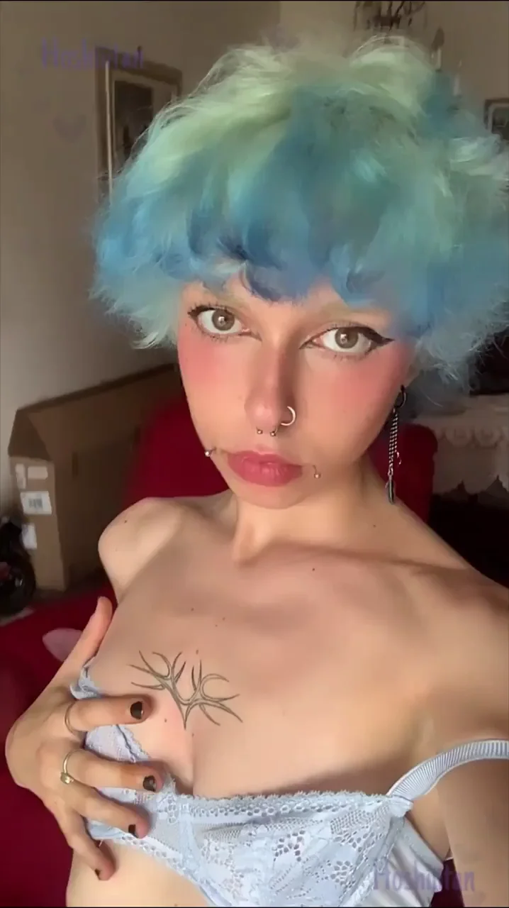 May be small but I get nasty! ðŸ’™
