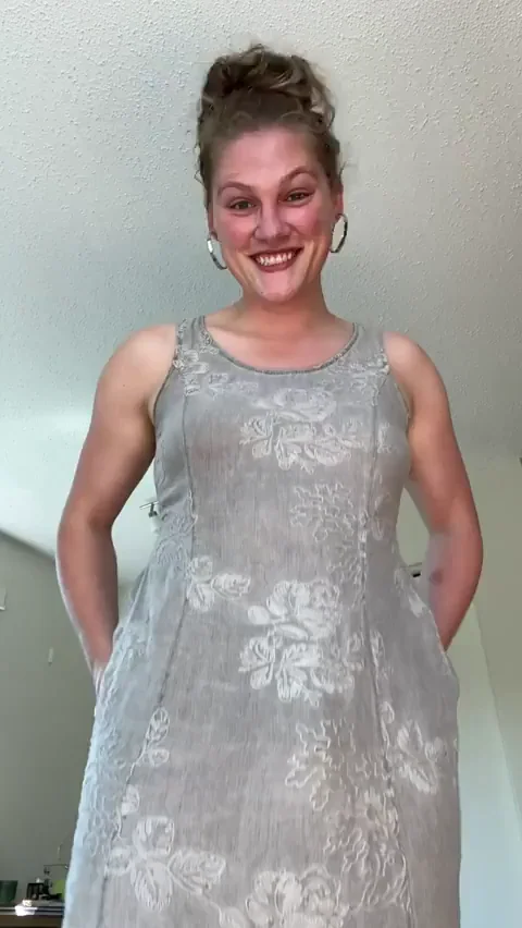 Trans Tease Sunday: Grey Dress Hike to Hairy Booty Reveal!