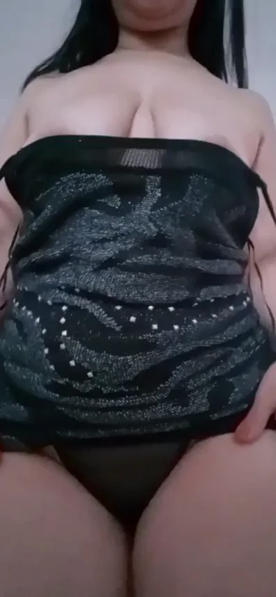 💥 Massive Titty Drop Reveal 😍