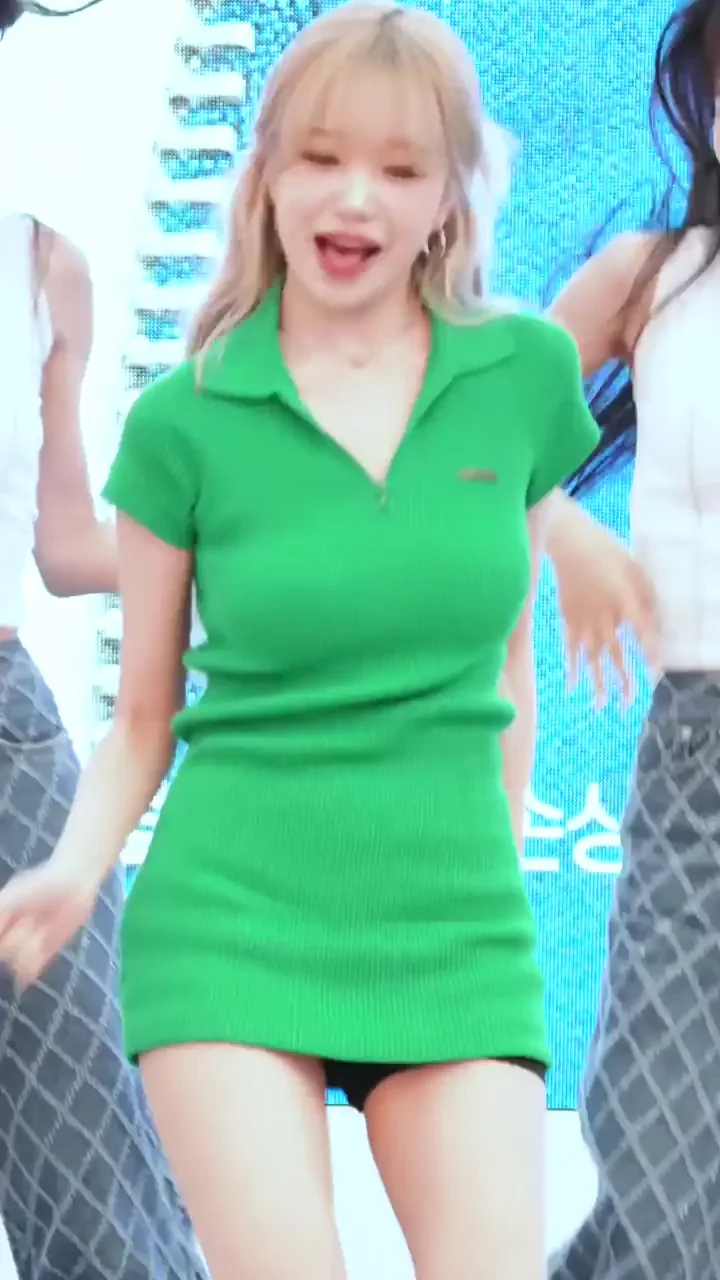 Jo Yuri's Slutty Green Polo Tease: K-Pop Thigh-High Jiggle Fest