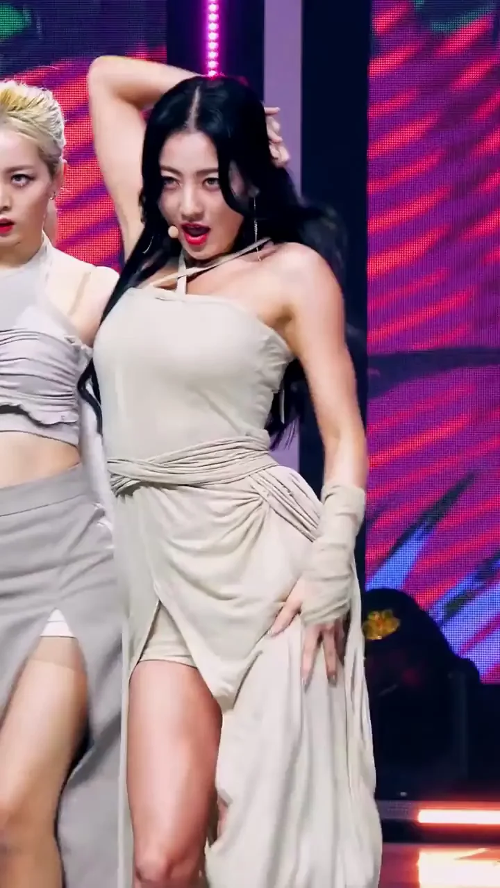 TWICE - Jihyo