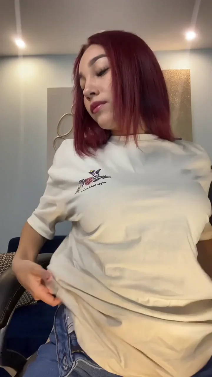 Has your gf ever sent you videos like this?