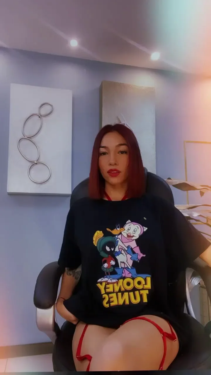 GTA 6 for a day or a latina like me as your sextoy for a week?