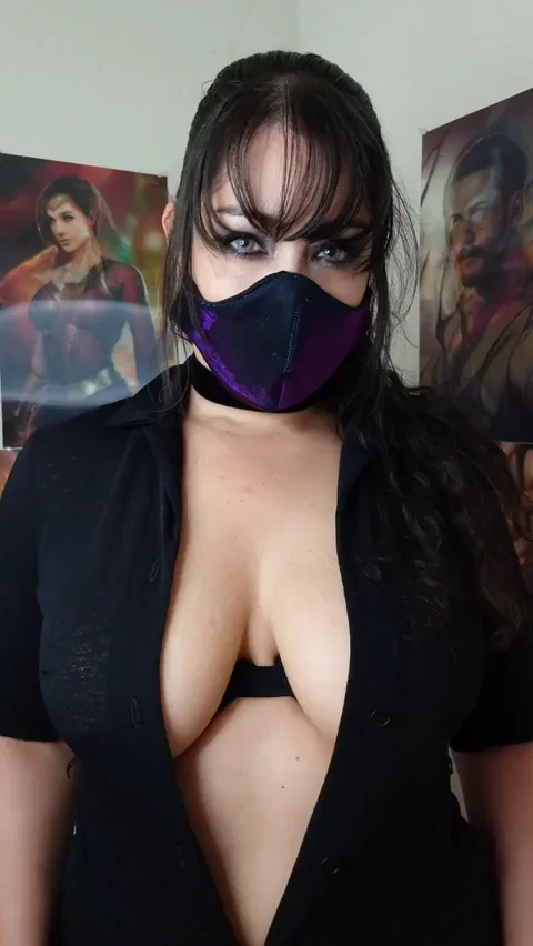 Thiccums, milf edition!