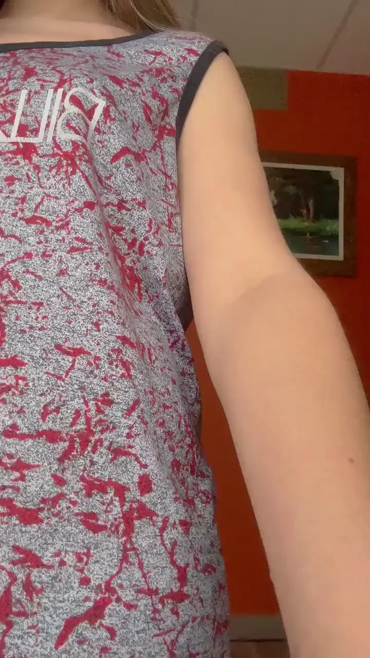 Barefaced 19yo PAWG Tease: Fuckable Ass Check