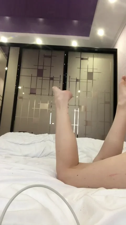 Blonde Teen's Tiny Legs Swinging Wild 🦵💦