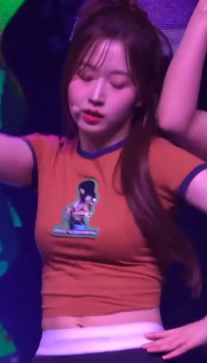 🔥 NMIXX Haewon & Lily Sexy Dance Tease 💦 Kpop Fap Fuel