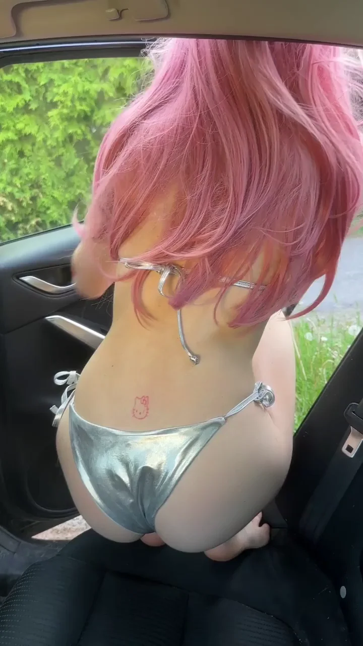 Can my petite body handle your demon cÃ³ck?