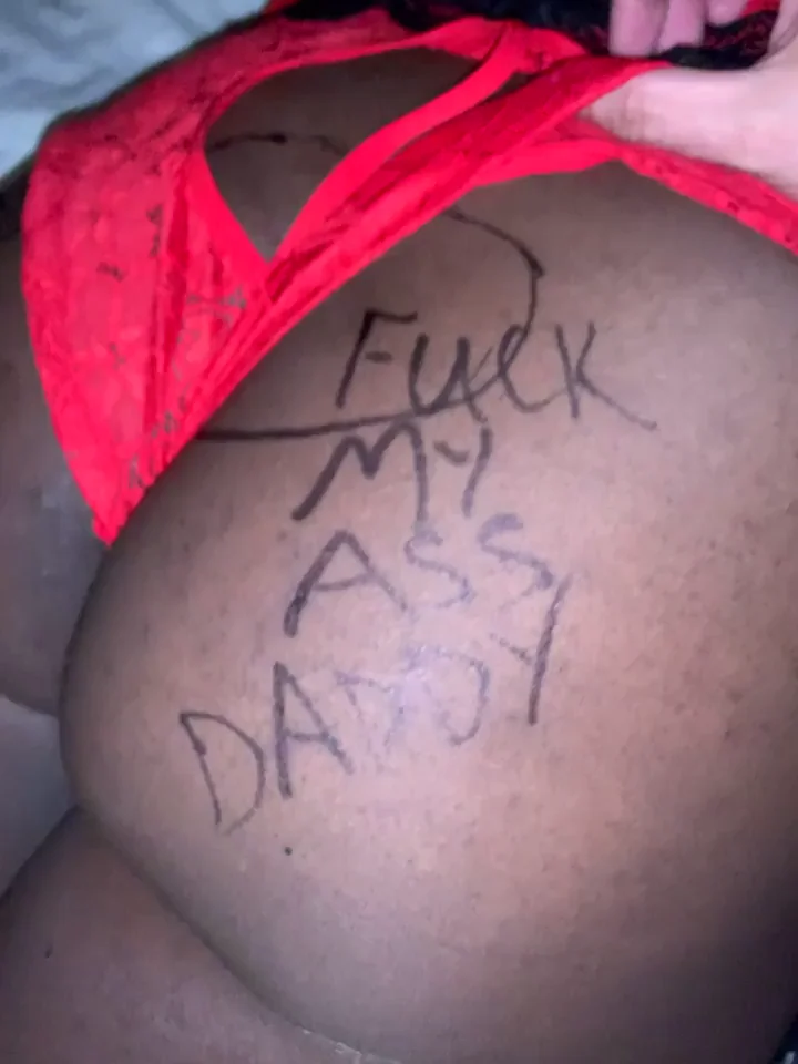 BBW Slut's Juicy Ass Marked 'Fuck My Ass Daddy'