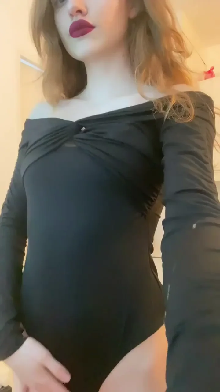My butt gets so naughty sometimes😈😁
