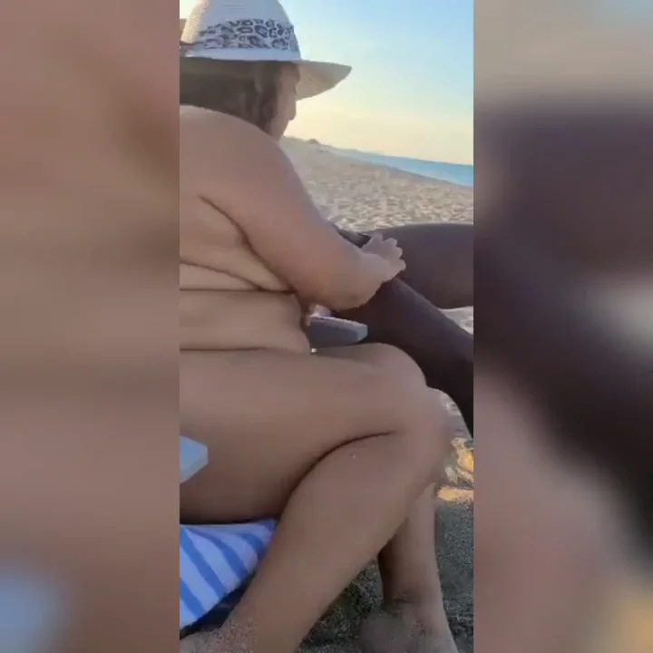 Wood you do this at the beach