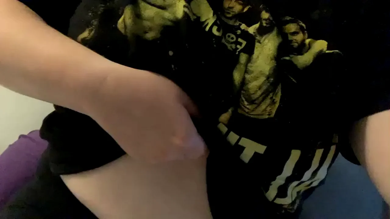 Since I missed titty Tuesday. I'll make today titty Thursday!