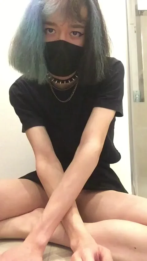 Do you think I'm fuckable?