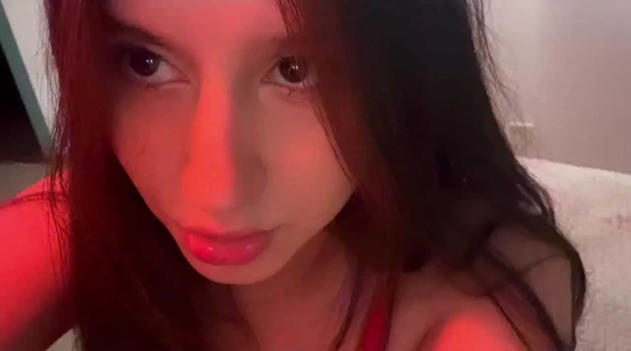 Be My Owner, Asian Cutie Begs 😘🔥