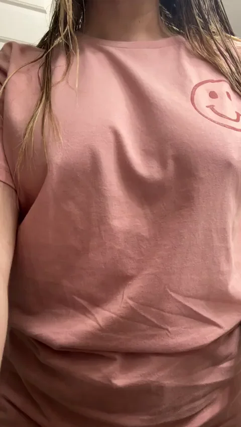 Dropping My Massive Tits Out for You 🤤💦