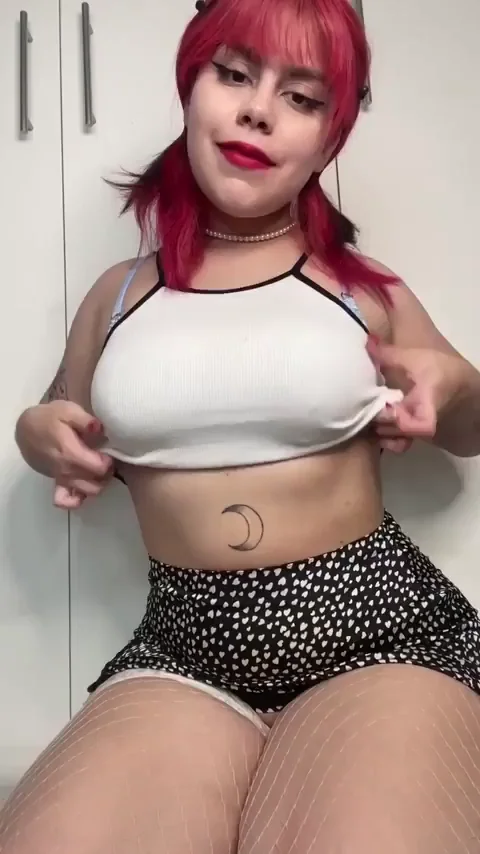 A last guy on date cum on my face because he said my tits are very gross