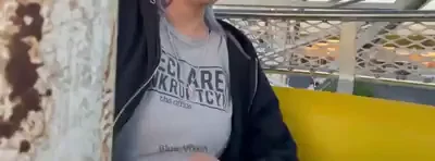 [F]lashing my tits on the Ferris Wheel