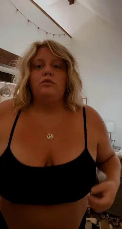 Saggy Tease: Wanna Play with These Heavy Hangin' Tits?