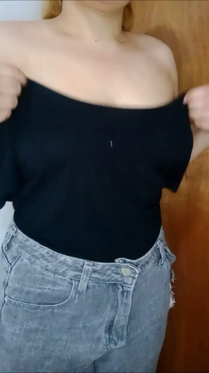 Titty Drop Bombshell: No Bra Can Hide These Massive Jugs 🍈🍈 (OC)