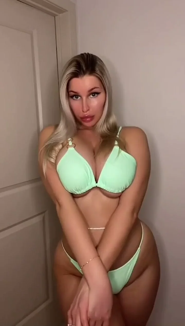 Big natural tits